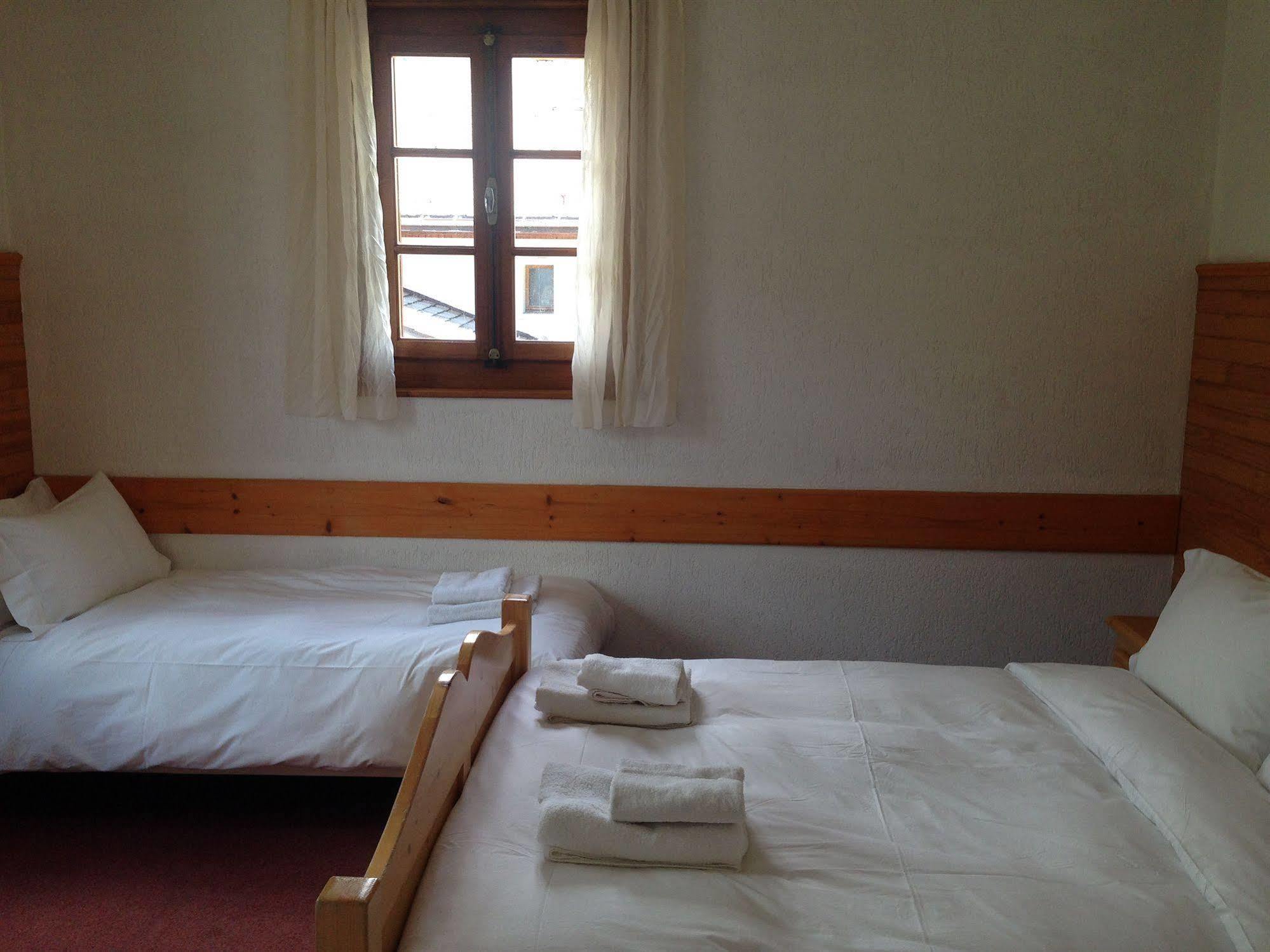 Hotel L'Aubergade 莫尔济讷 外观 照片